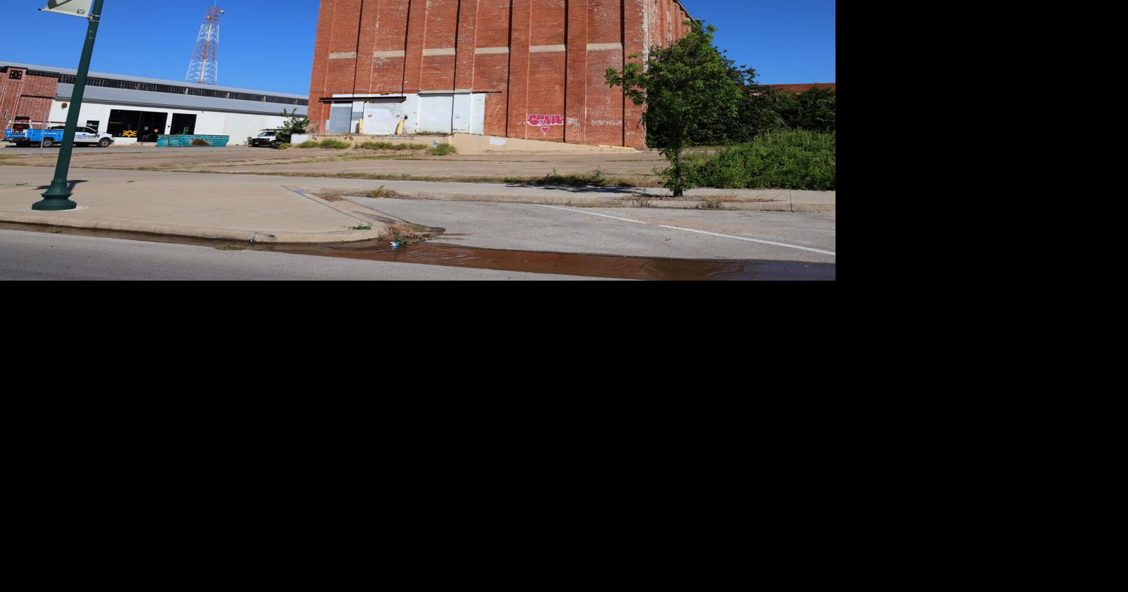 Waco assesses $14K code-violation penalty at historic Geyser Ice Co. building