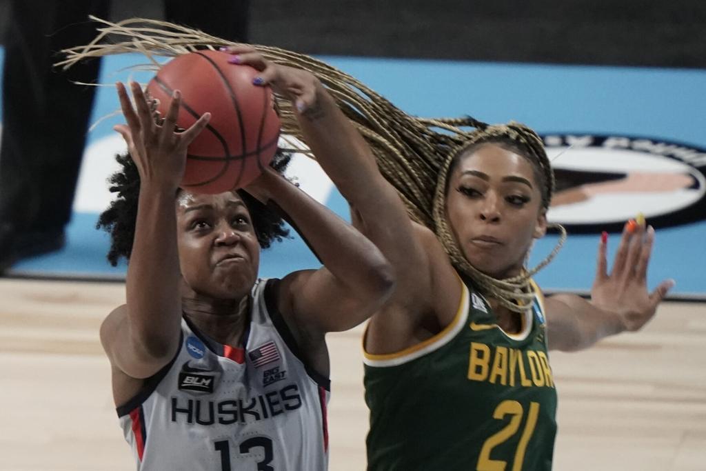 pics Didi Richards Outfit wnba draft stage