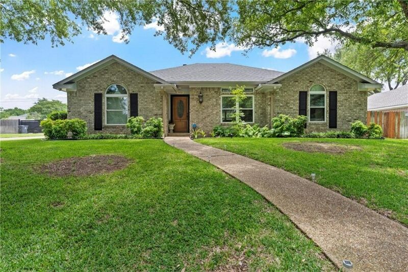4 Bedroom Home in Waco 329,000