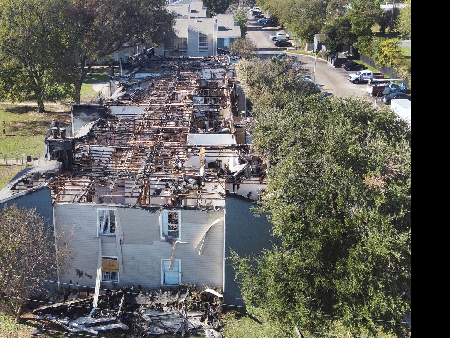 Families Displaced In Downtown Waco Fire Must Start From Scratch Local Crime News Wacotrib Com