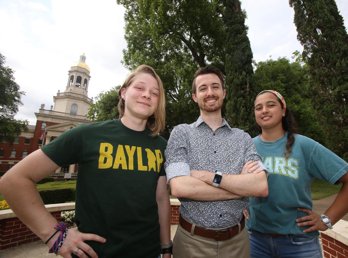 20190430_loc_baylor_lgbt_jl