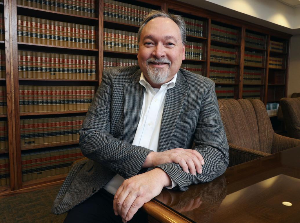 Governor appoints longtime Waco attorney Alan Bennett to new district court