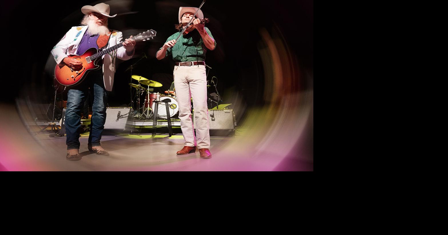 Asleep at the Wheel sings about Texas at Waco Hippodrome