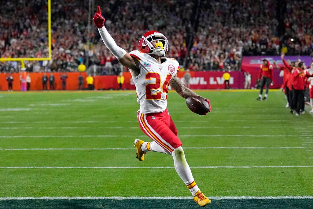 Kansas City Chiefs edge Philadelphia Eagles for Super Bowl 57