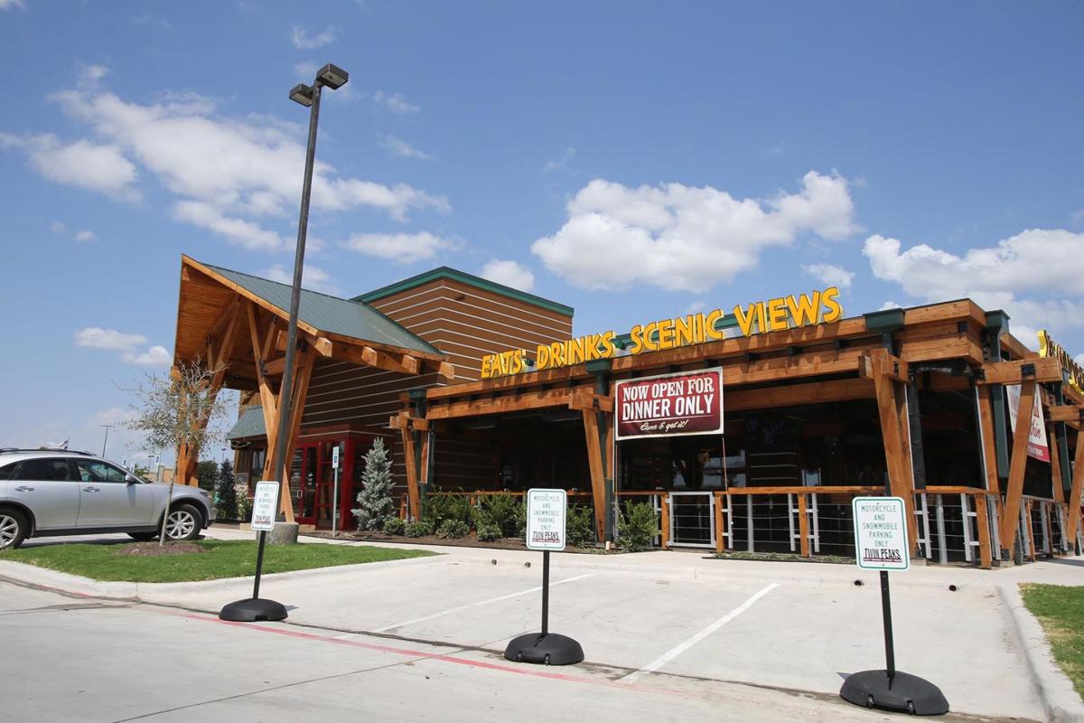 Twin Peaks tests waters with soft opening | Order Up! | wacotrib.com