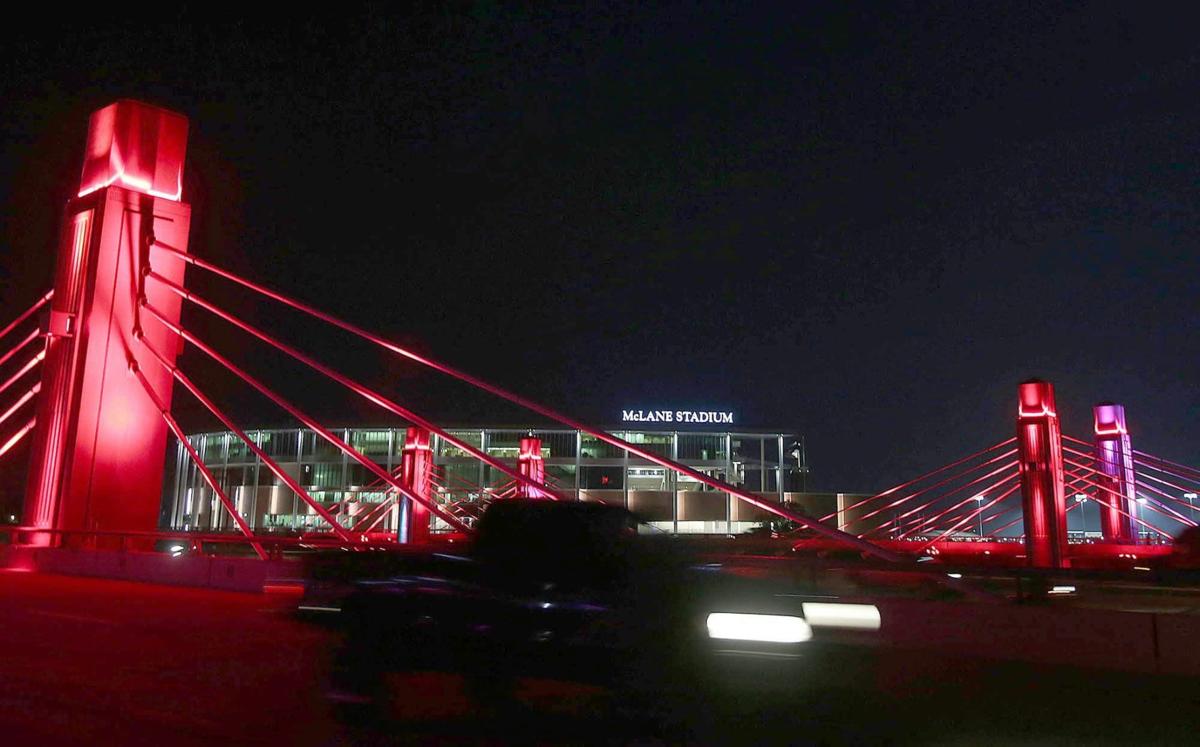 I 35 Bridges Give Waco Nighttime Color Show On The Brazos