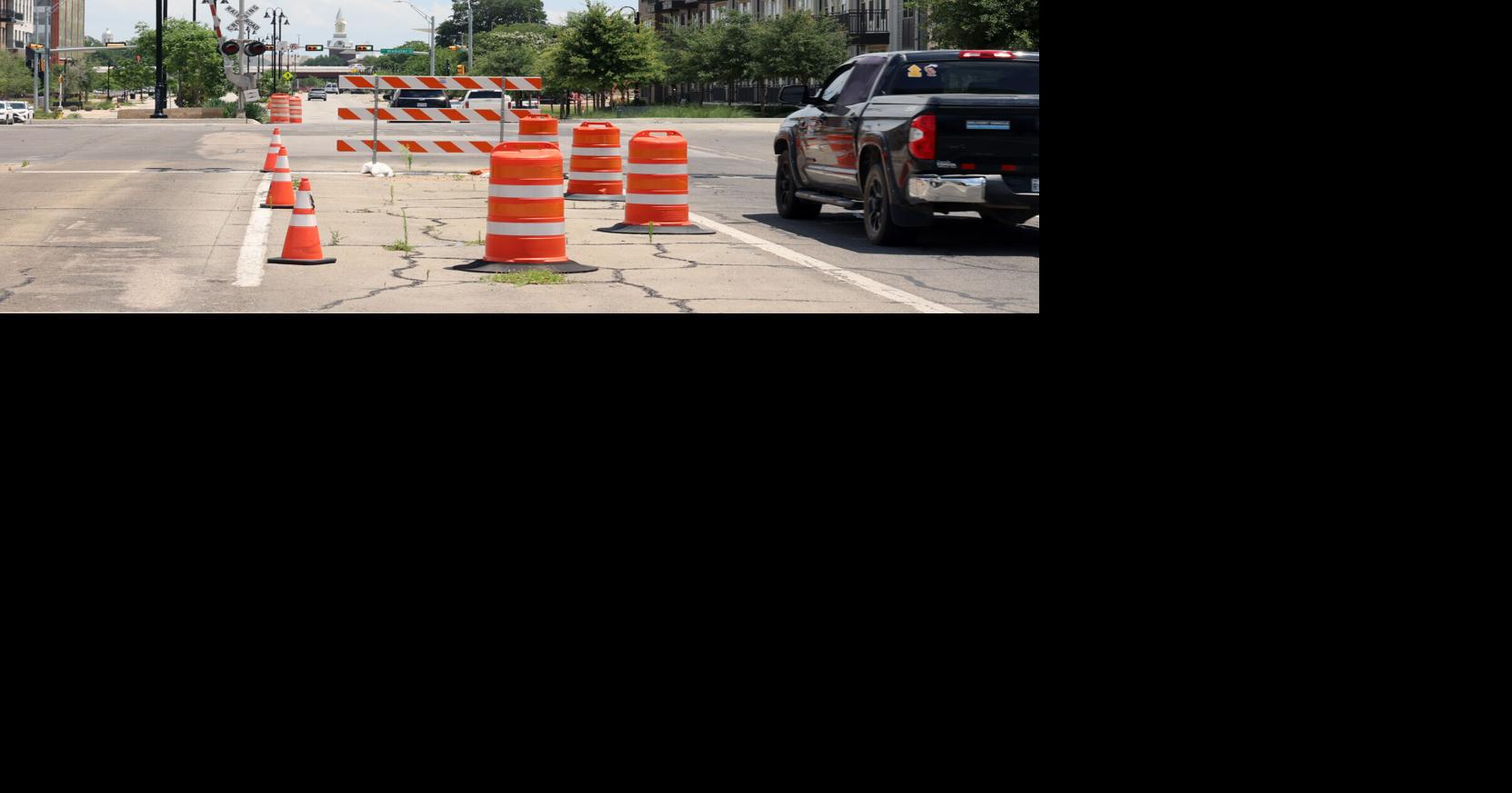 Lingering lane closure at University Parks railroad crossing caused by gate arm clearance issue