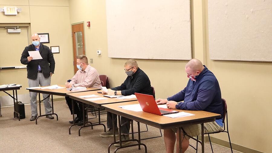 Public voices opposition to Wahoo mask mandate - Vimarsana News