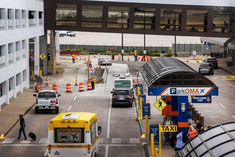 090623-owh-new-airport-cm02