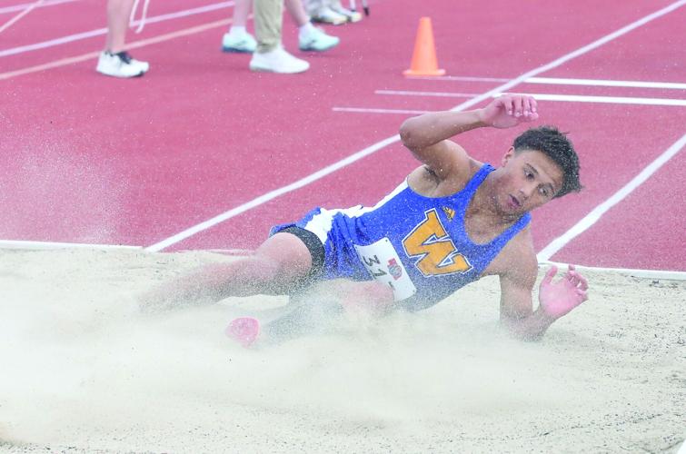 Noah Bordovsky(1).jpg