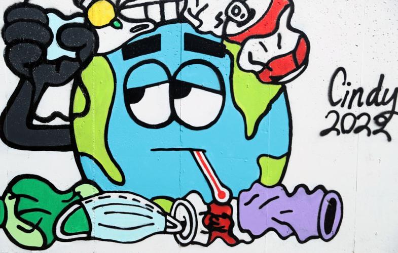 102522-gii-news-downtown-mural-jrs-p6