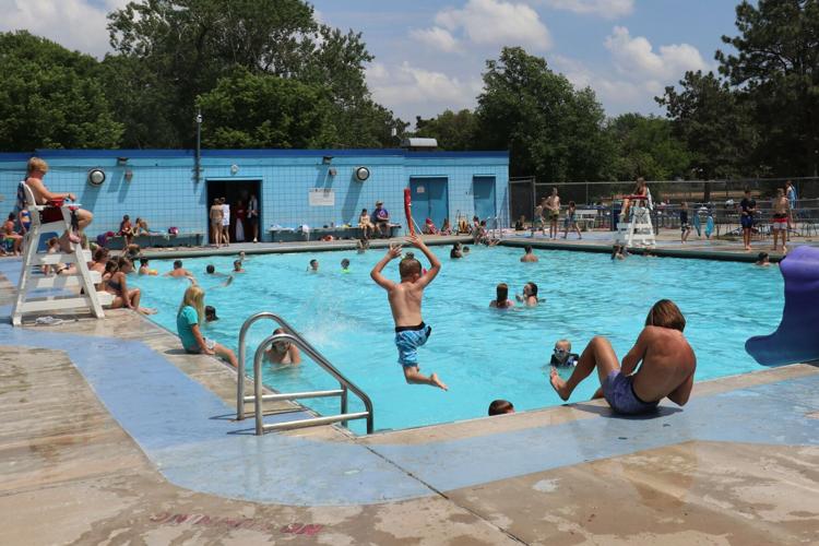 060823-wav-new-pool-p1