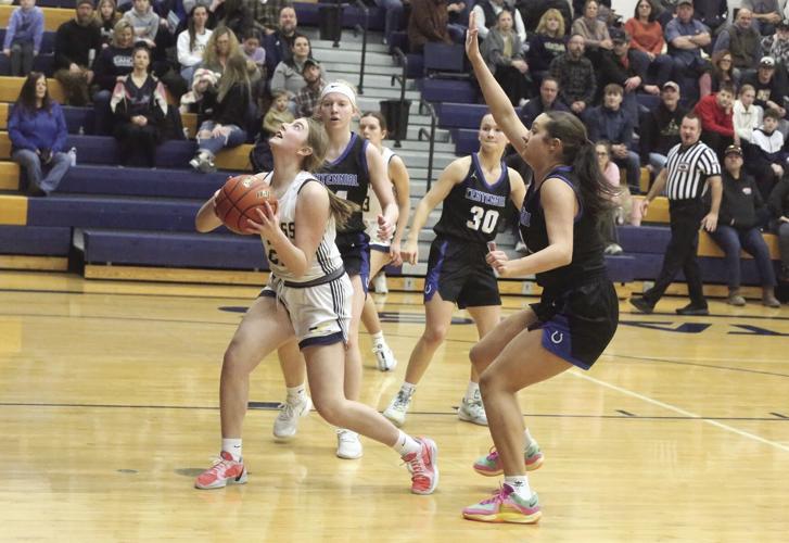 Izabella Lubischer(1).jpg