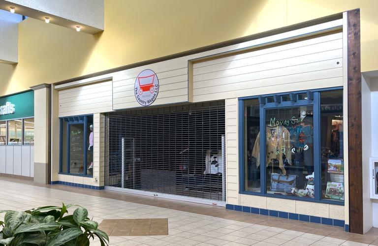 031423-gii-news-storeclosings-p3