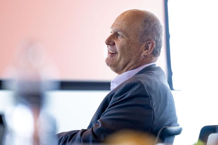 081926_ChamberRoadShow_02