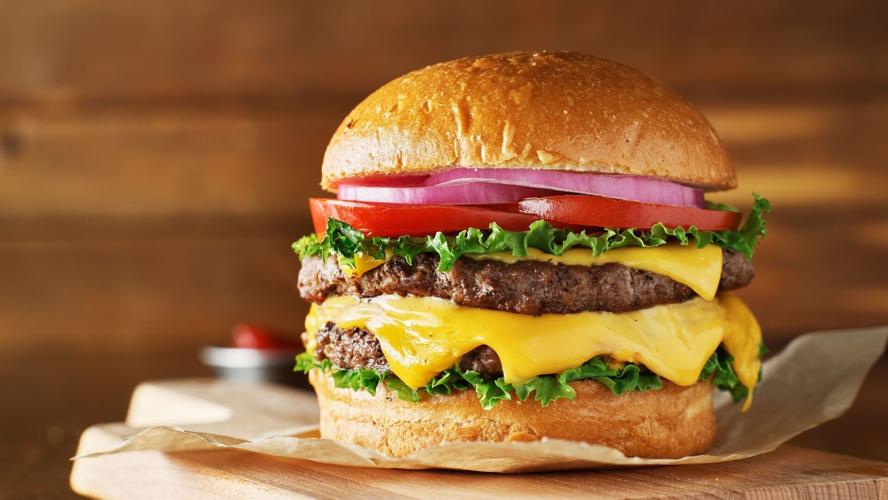091626-gii-news-center-burgers-p1