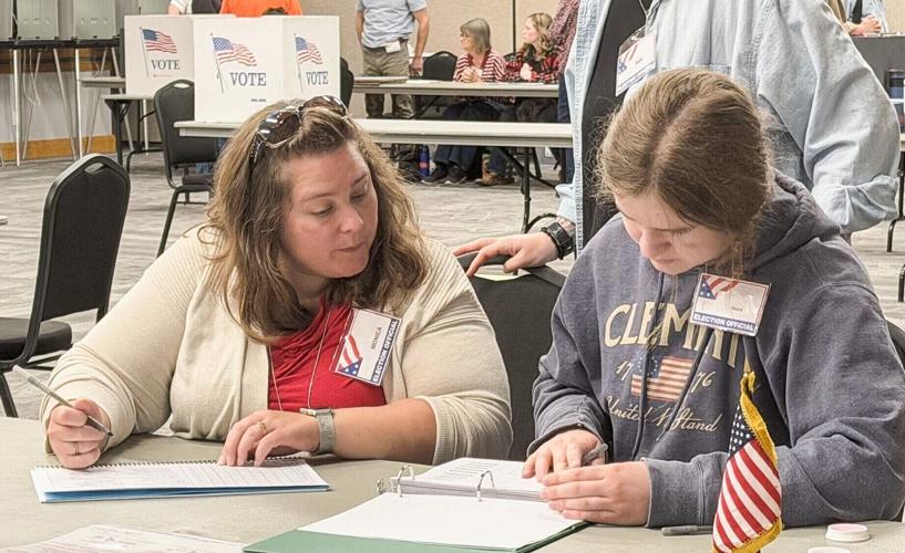 Gering poll workers include pair of 16-year-olds