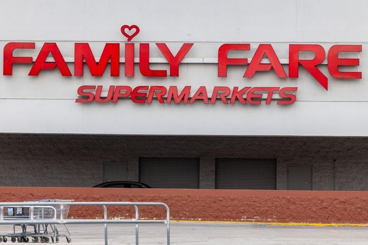 102826-familyfare-cm-01