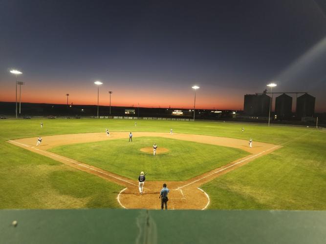 COPYRIGHT RESTRICTED Rushville Baseball