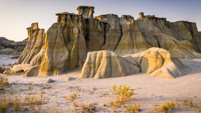 Closest national parks to Grand Island