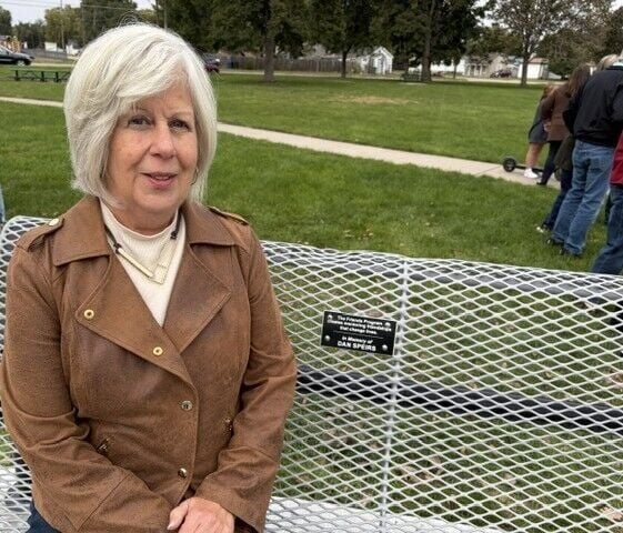 speirs-bench-p1 - Julie Speirs and the bench