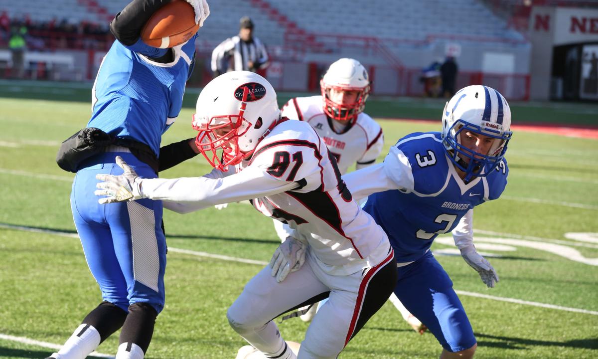 Third quarter scoring flurry leads Yutan to win in state championship