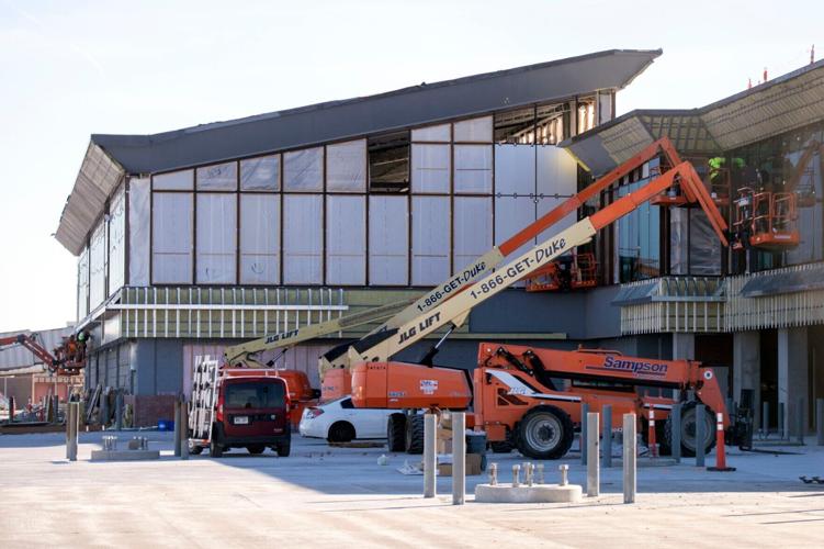 Lincoln Airport terminal construction, 12.1