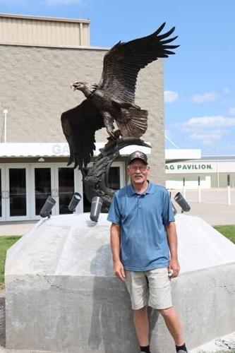 eagle sculpture - p2 - Mike and his eagle