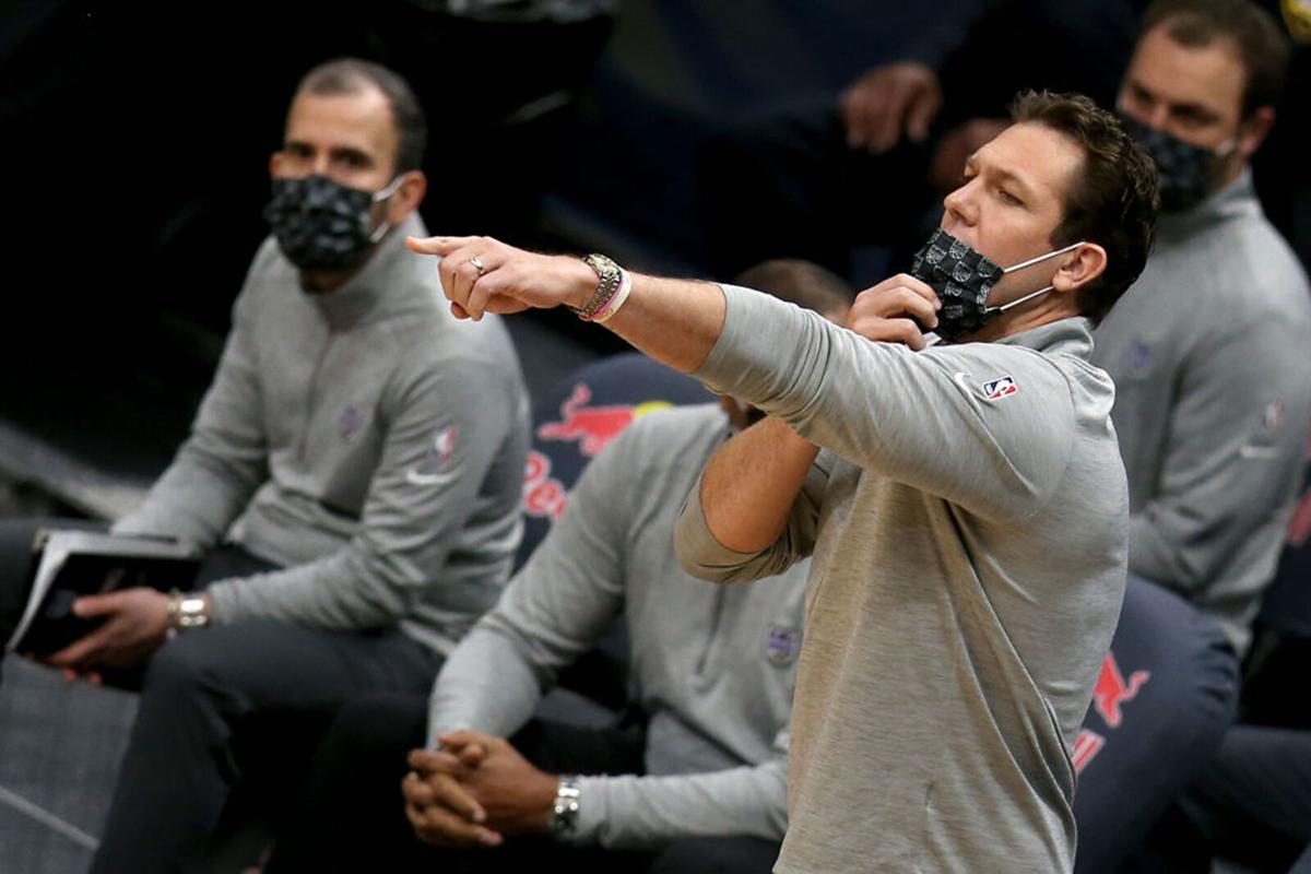 Head coach Luke Walton of the Sacramento Kings reacts during the first quarter of an NBA game against the New Orleans Pelicans at Smoothie King Center on February 01, 2021 in New Orleans, Louisiana.