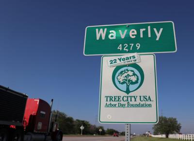 Waverly population