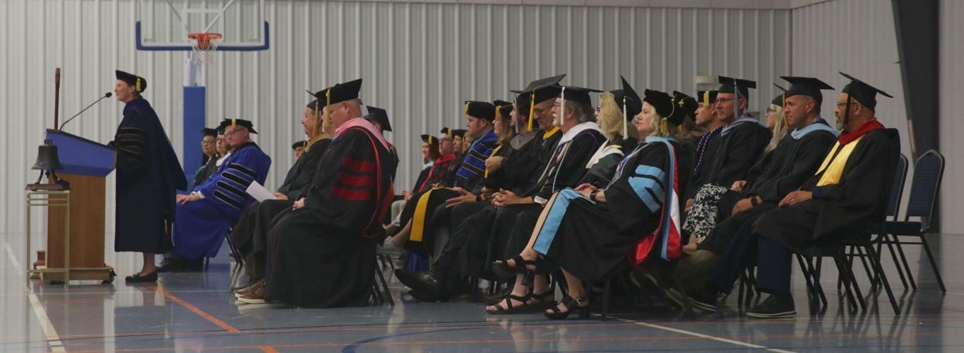 082726-ynt-news-convocation-p3