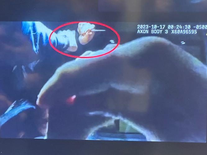 Screenshot of knife