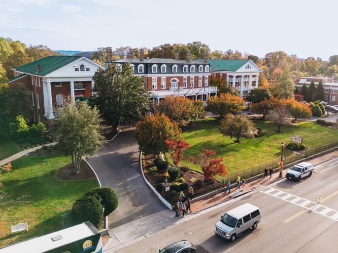 View of the Martha Washington Inn & Spa during the fall season.