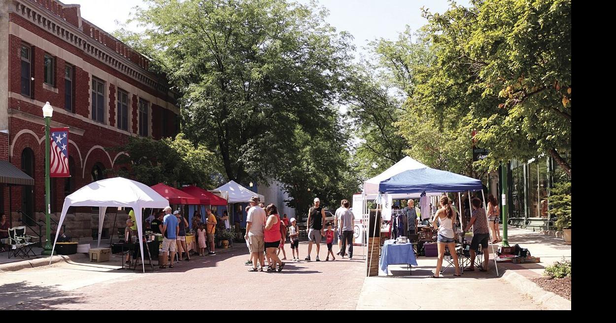 Farmers market renews spot in Ashland summer Saturdays