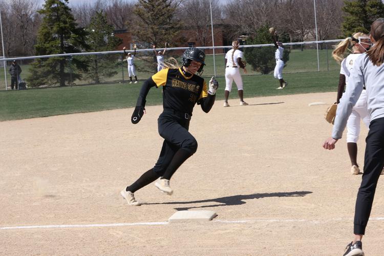 Strong offense leads 'Cats in sweep at SMSU