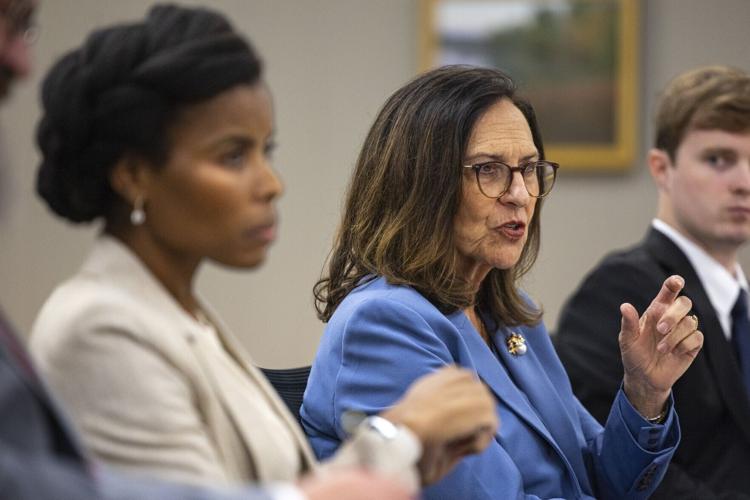 Communications Roundtable