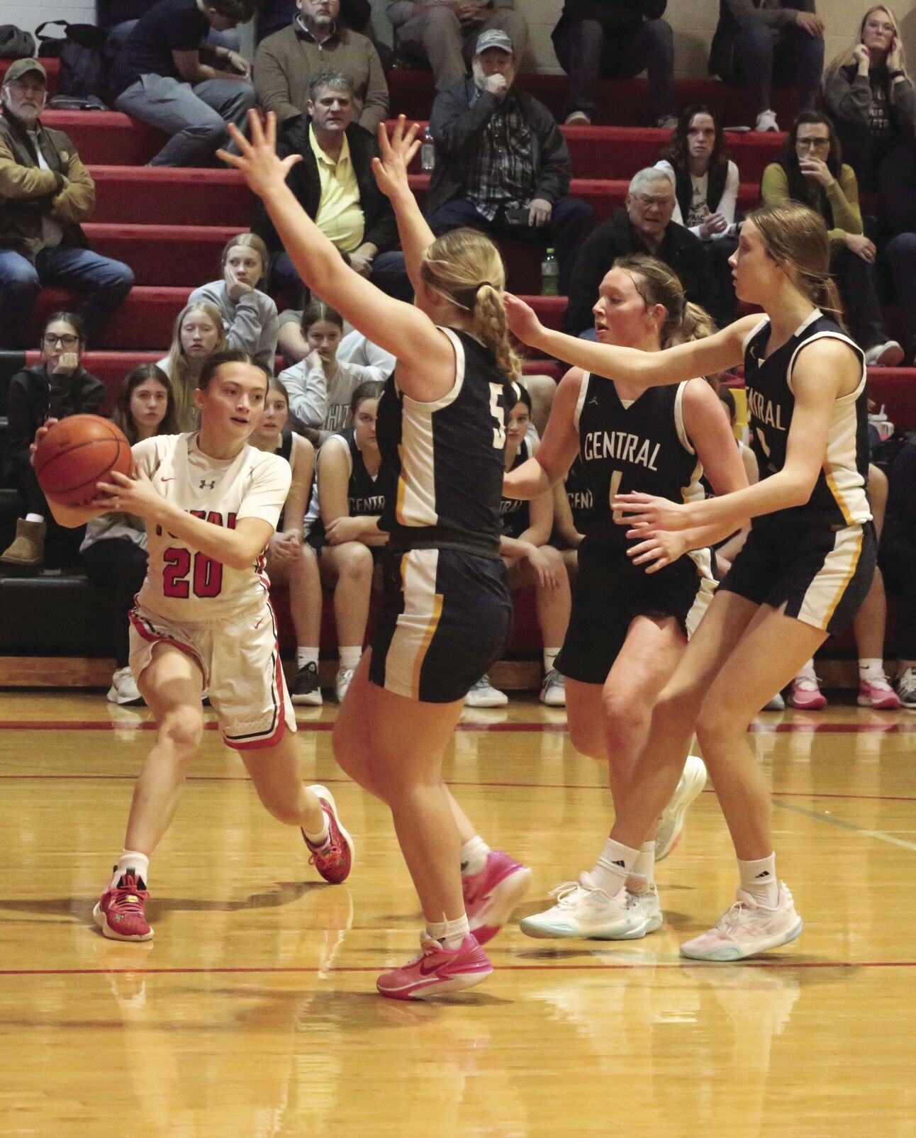 Jenna Benjamin(1).jpg