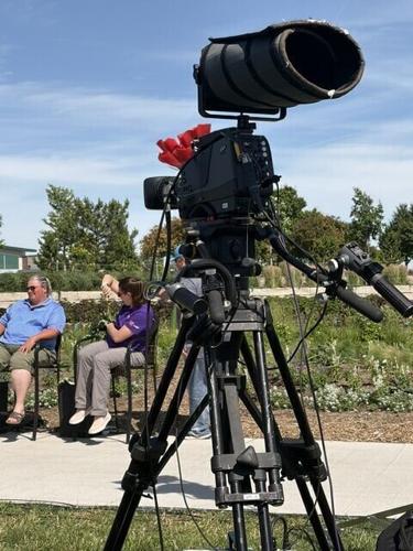 backyard-farmer-p5 - heavy cameras