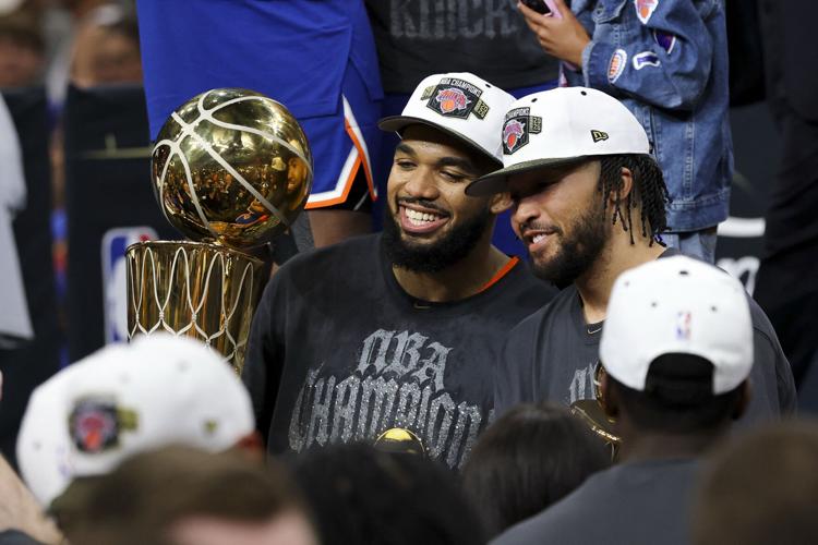 BASKETBALL-NBA-SAS-NYK/