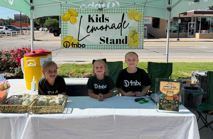 lemonade stand - p2 - under the big top
