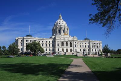US-NEWS-MINN-RIGHT-TOREPAIR-DMT
