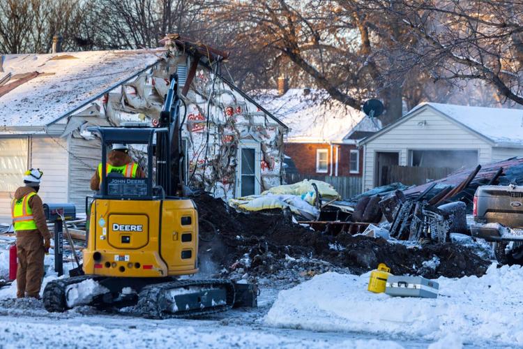 Home Explosion, 1.16