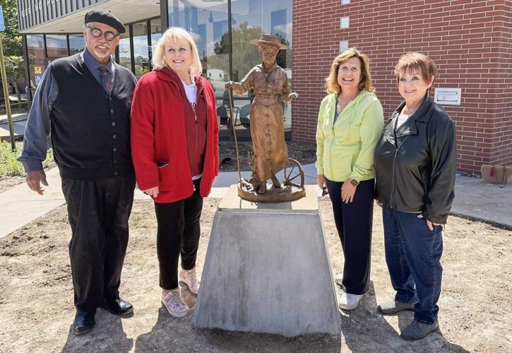 New Frontiers: Willa Cather maquette installed at Gering Public Library