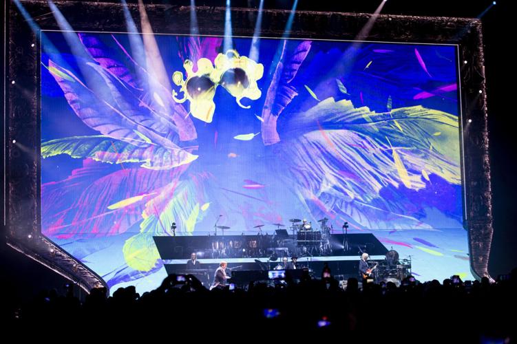 Elton John concert, 3.27