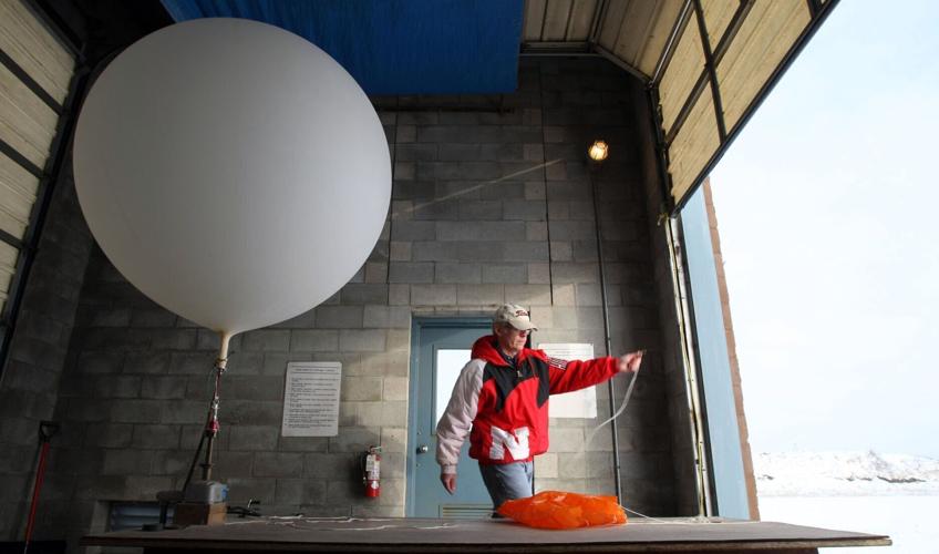012609-weatherballoon-01 (copy)