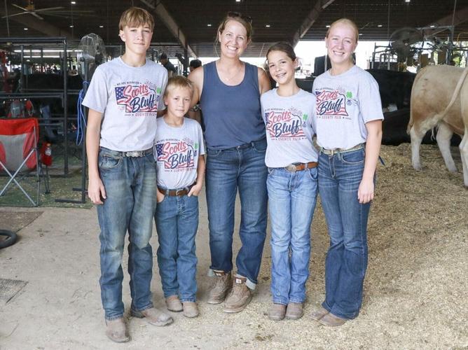 Four siblings (and counting) carry on family's 4-H tradition at the county fair