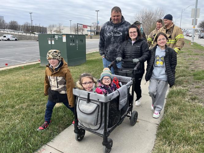 I032324-owh-new-walk-p3