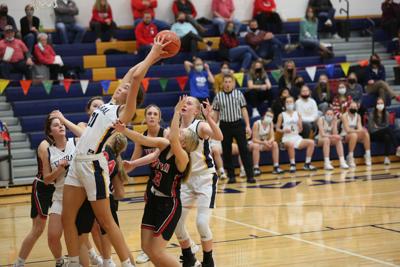 Raymond Central basketball