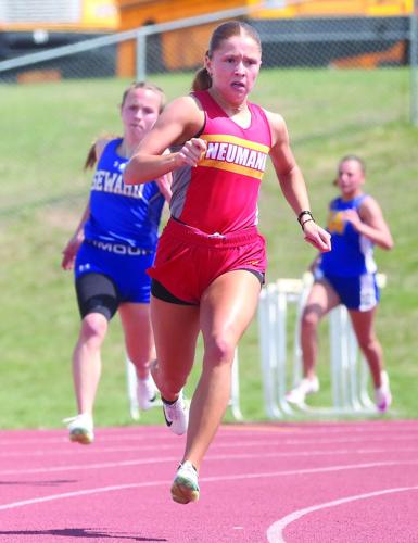 Kerstyn Chapek(1).jpg