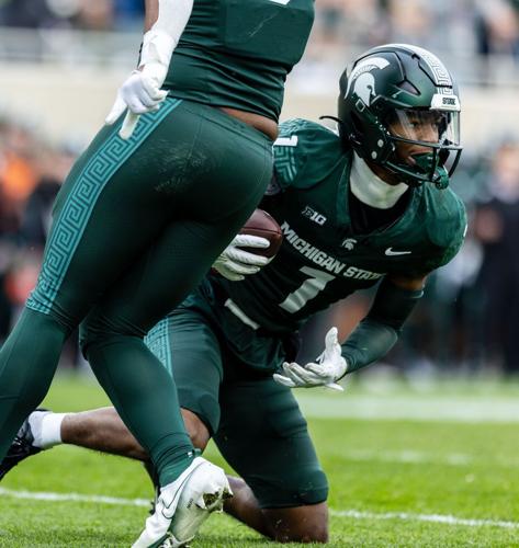 110523-owh-spo-nebraskavsmichiganstate-cm-16